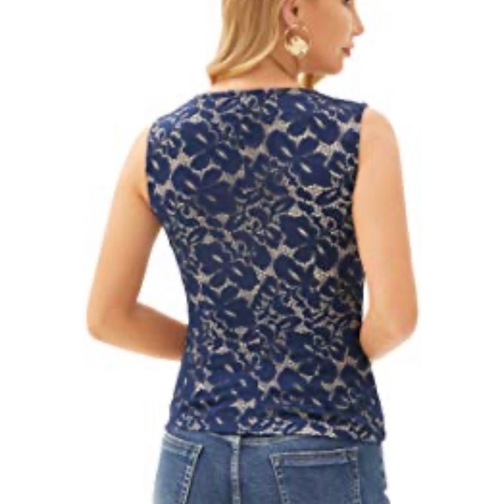 NEW XXL Blue Lace Sleeveless Ruched Blouse NWT - Picture 2 of 8